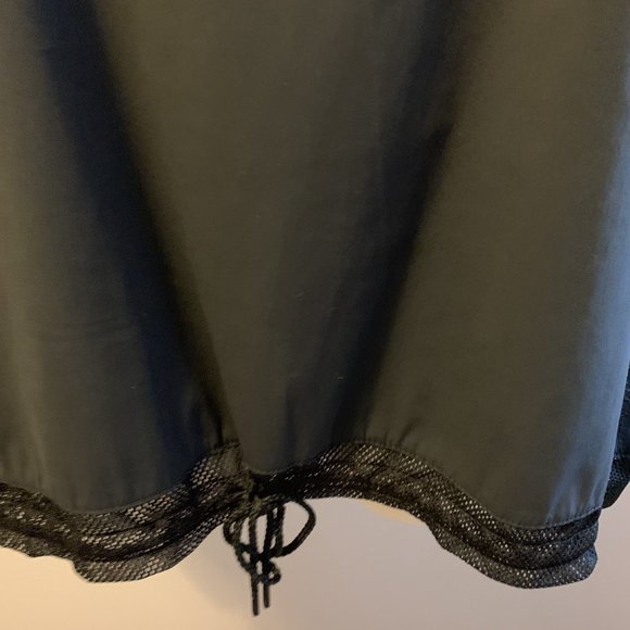 NEW Black NIKE Top - Picture 2 of 4